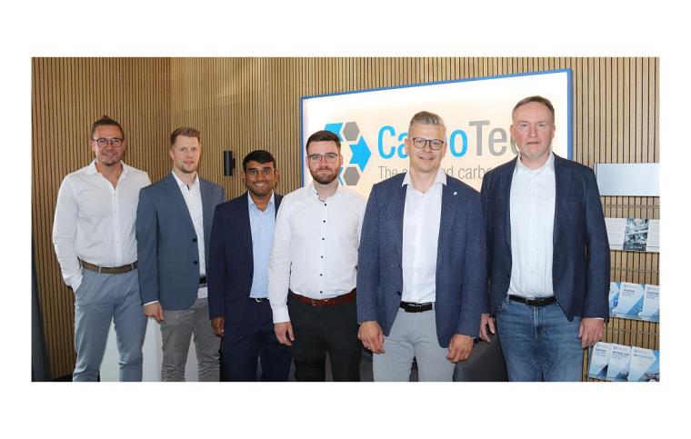 Felix Niermann (CarboTech), Tobias Schwob (Heraeus), Satrugna Vinjarapu...