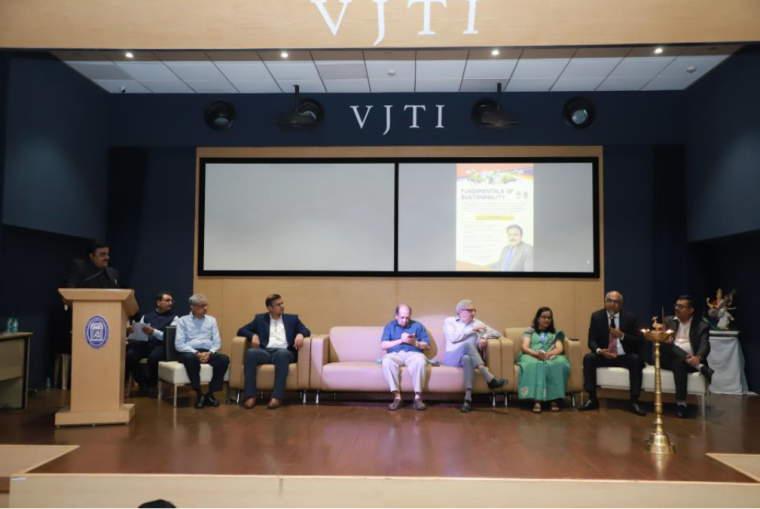 Honorary dignitaries at the inauguration ceremony.