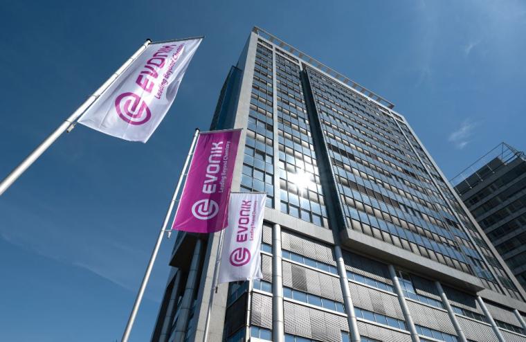 Evonik: Nachfragerückgang führt zu schwachem zweitem Quartal