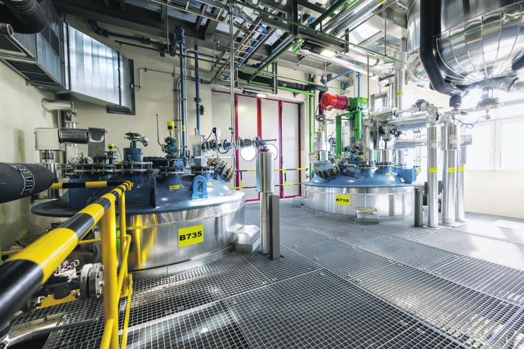 ESIM Chemicals zählt zu den führenden Anbietern von Synthesedienstleistungen...