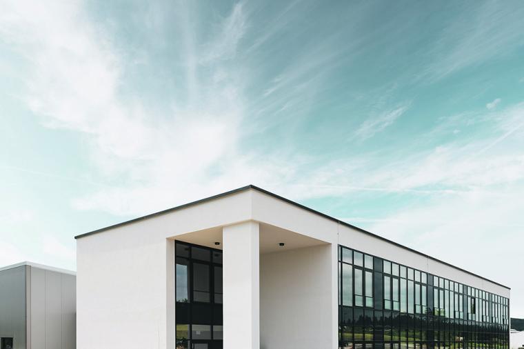 Das in Marktredwitz beheimatete Familienunternehmen CFM Oskar Tropitzsch ist in...