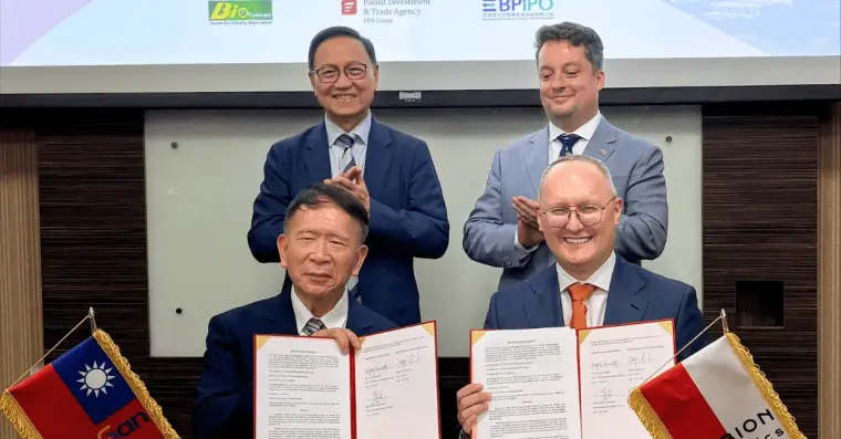 leaders at the signing