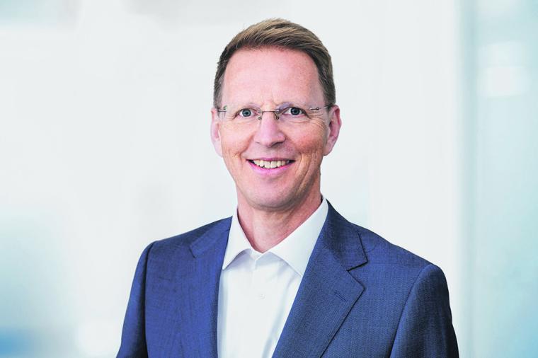 Moritz Fichtmüller, CEO, 
BÜFA