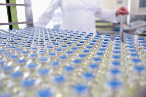 Manufacture of medicines in the pharmaceutical industry