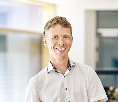 Dr. Falk Eilenberger Abteilungsleiter  Mikro- und Nanostrukturierte Optik Fraunhofer-Institut für Angewandte Optik  und Feinmechanik IOF, Jena © Nicole Nerger | Universität Jena